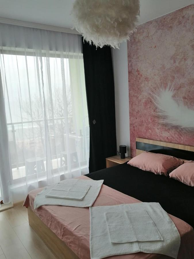 Relax Apartament Varna Esterno foto